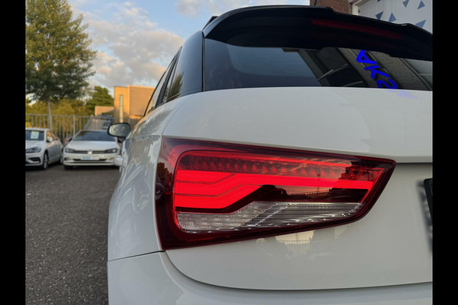 Audi A1 Sportback 1.4 TFSI 125pk Sport 3x S line Edition Pano S-Tronic LED Sportmodus Garantie