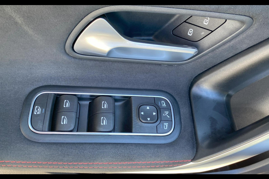 Mercedes-Benz A-Klasse 180 Business Solution AMG/ Virtual CP/ Pano/ Camera