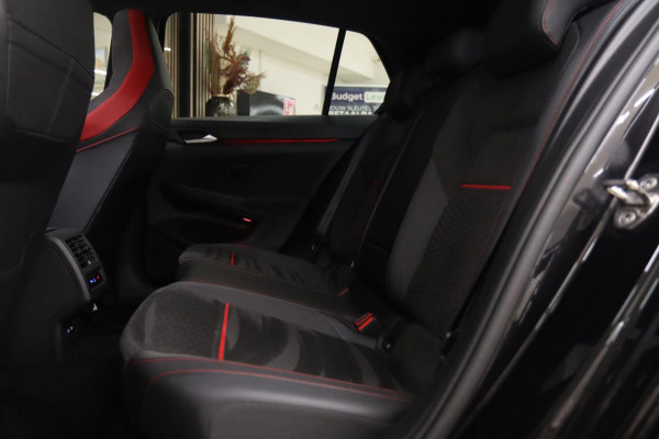 Volkswagen Golf 2.0 TSI GTI CLUBSPORT /PANO/IQ-LIGHT/KEYLES/HUD/HK/VOL