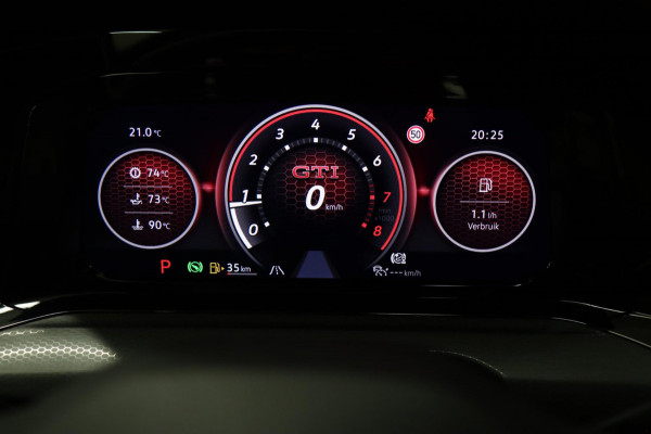 Volkswagen Golf 2.0 TSI GTI CLUBSPORT /PANO/IQ-LIGHT/KEYLES/HUD/HK/VOL