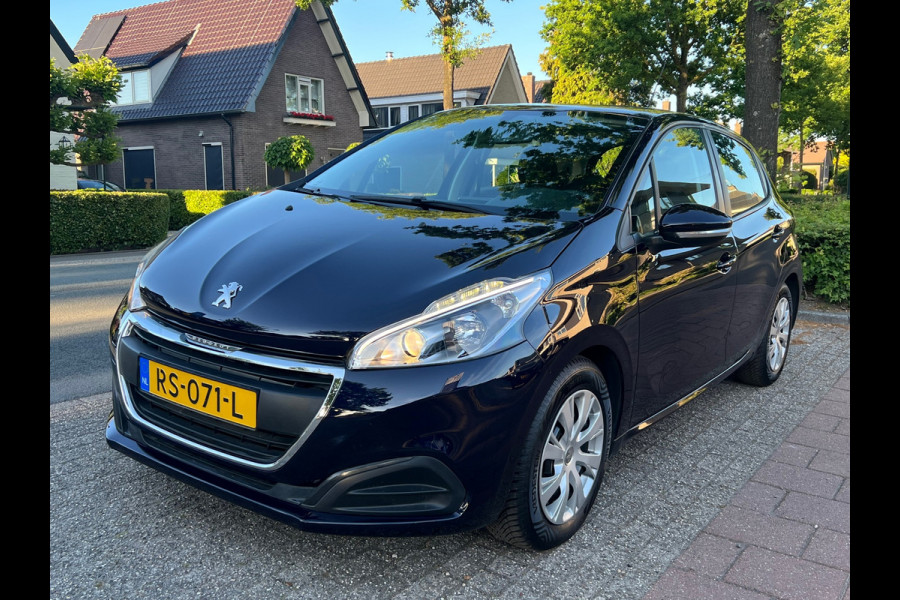 Peugeot 208 1.2 Automaat 103.000 km NL-AUTO-NAP.