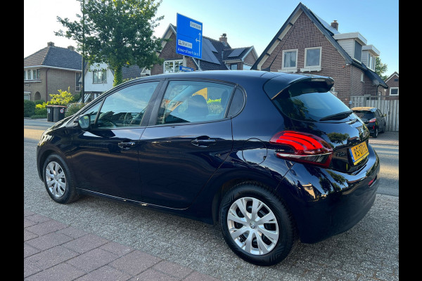 Peugeot 208 1.2 Automaat 103.000 km NL-AUTO-NAP.