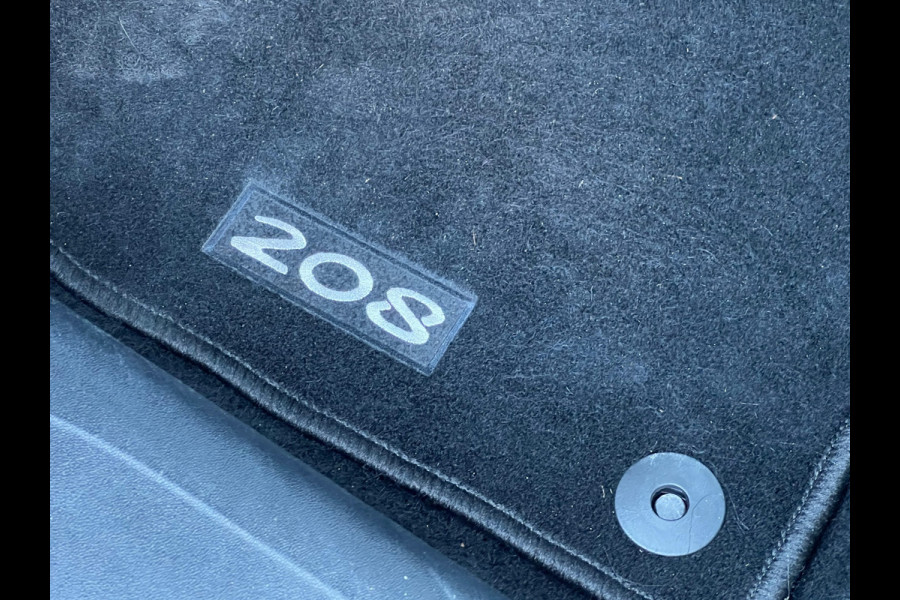 Peugeot 208 1.2 Automaat 103.000 km NL-AUTO-NAP.