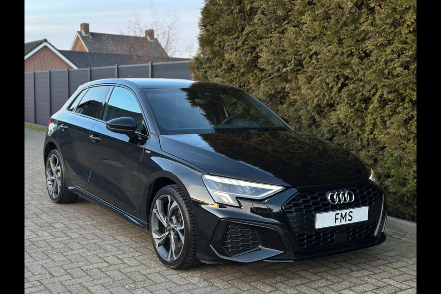 Audi A3 Sportback 35 TFSI 3x S-Line CarPlay Camera
