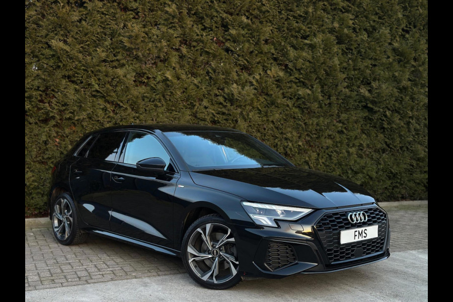 Audi A3 Sportback 35 TFSI 3x S-Line CarPlay Camera