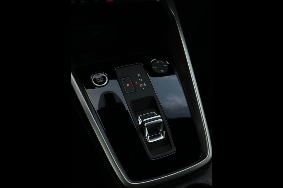 Audi A3 Sportback 35 TFSI 3x S-Line CarPlay Camera