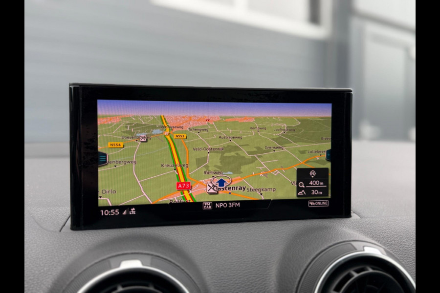 Audi Q2 35 TFSI 2x S-Line CarPlay Camera LED