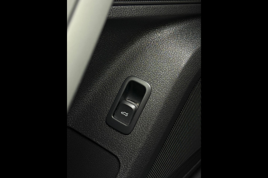 Audi Q2 35 TFSI 2x S-Line CarPlay Camera LED
