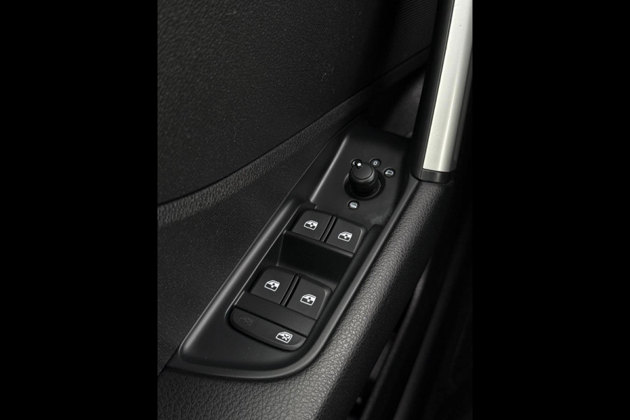 Audi Q2 35 TFSI 2x S-Line CarPlay Camera LED