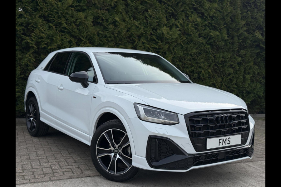 Audi Q2 35 TFSI 2x S-Line CarPlay Camera LED
