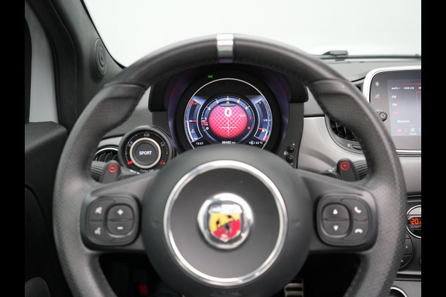 Fiat ABARTH 595 Pista 165 pk Automaat Campovolo Grau | bi Xenon  | Monza Sportuitlaat |  Apple Carplay | Sportstoelen | G Force Indicator | 17"L.M | DAB | Parkpilot |