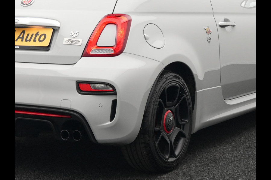 Fiat ABARTH 595 Pista 165 pk Automaat Campovolo Grau | bi Xenon  | Monza Sportuitlaat |  Apple Carplay | Sportstoelen | G Force Indicator | 17"L.M | DAB | Parkpilot |