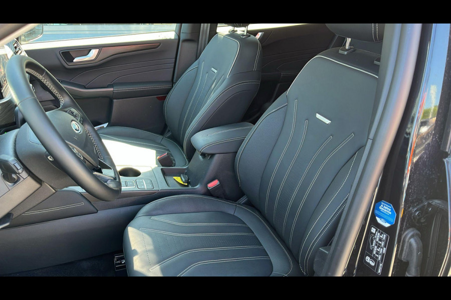 Ford Kuga 2.5 PHEV Vignale 225pk | Driver Assistance Pack | Wegklapbare Trekhaak | Technology Pack | Winterpack | 20 Inch Lichtmetalen Velgen | Verlengde Fabrieksgarantie tot 06-2028