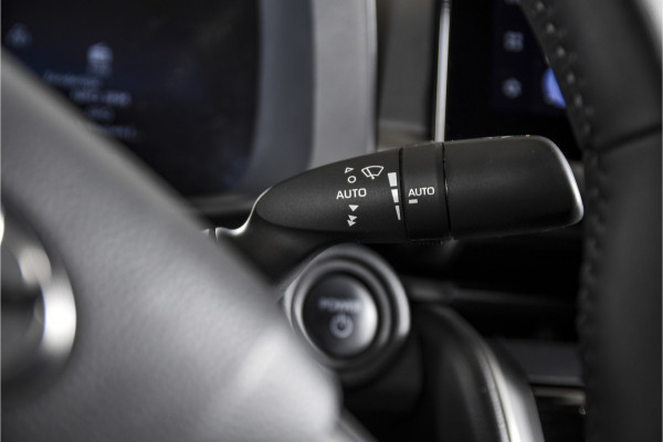 Toyota C-HR 2.0 Hybrid 200 Dynamic | Dig. Cockpit | Adapt. Cruise | Stoel-+Stuurverw. | PDC | Camera | NAV + App. Connect | ECC | LM 18" | 4737