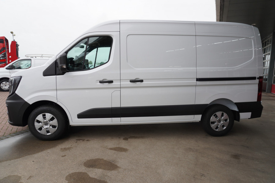 Renault Master T35 2.0 dCi 170PK L2H2 Extra Schuifdeur L / R Nr. V148 | Climate | Navi | Cruise | Trekhaak | Betimmering