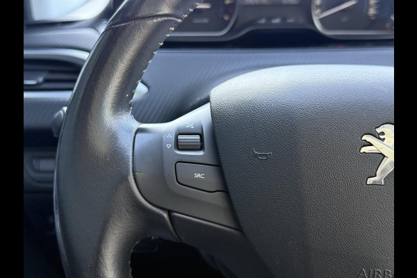 Peugeot 2008 1.2 PureTech Active 2e Eigenaar,Navi,Trekhaak,Pano,Cruise,Clima,N.A.P,110pk,Nieuwe APK bij Aflevering