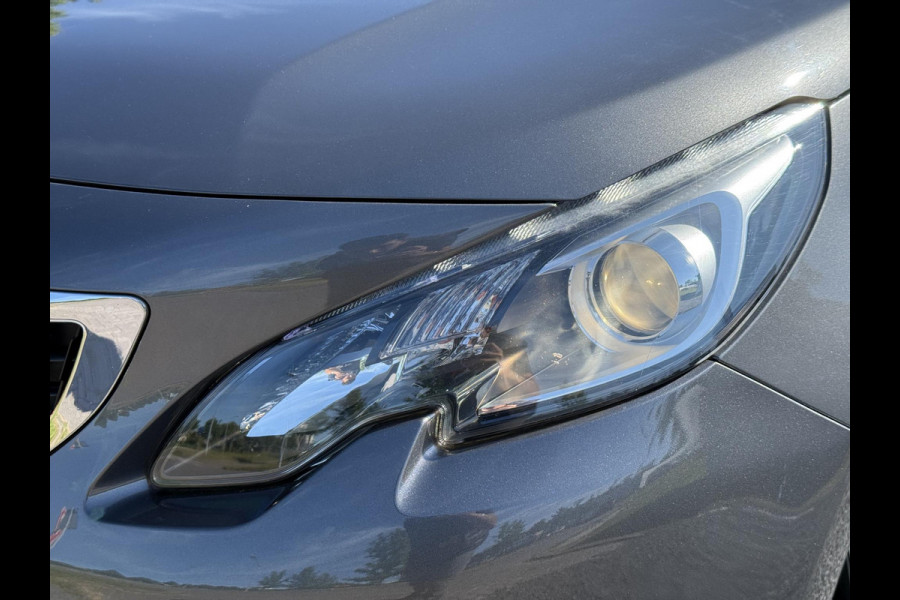 Peugeot 2008 1.2 PureTech Active 2e Eigenaar,Navi,Trekhaak,Pano,Cruise,Clima,N.A.P,110pk,Nieuwe APK bij Aflevering