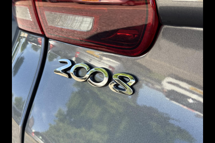 Peugeot 2008 1.2 PureTech Active 2e Eigenaar,Navi,Trekhaak,Pano,Cruise,Clima,N.A.P,110pk,Nieuwe APK bij Aflevering