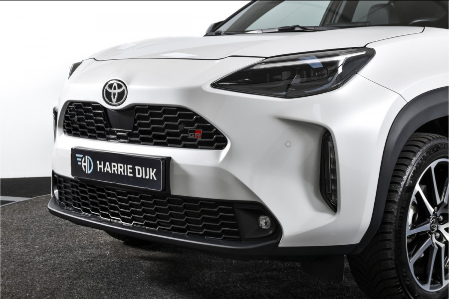 Toyota Yaris Cross 1.5 Hybrid 115 PK GR Sport | Dig. Cockpit | Adapt. Cruise | Stoel-+Stuurverw. | PDC | Camera | NAV + App. Connect | ECC | LM 18" | 7949