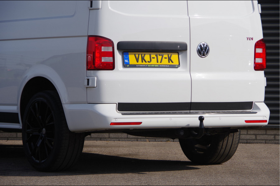 Volkswagen Transporter 2.0 TDI 3-ZITS, 204PK AUT. TREKHAAK, ADAPT. CRUISE, STANDKACHEL, NAVI, STOELVERWARMING