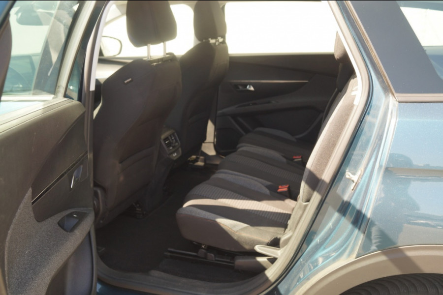 Peugeot 5008 1.2 PureTech 130pk Executive 7-persoons -NAVI-ECC-