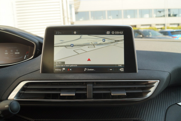 Peugeot 5008 1.2 PureTech 130pk Executive 7-persoons -NAVI-ECC-