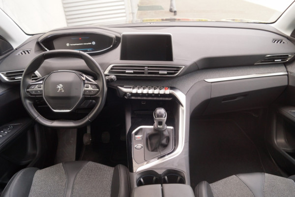 Peugeot 5008 1.2 PureTech 130pk Premium -NAVI-ECC-PDC-CAM-