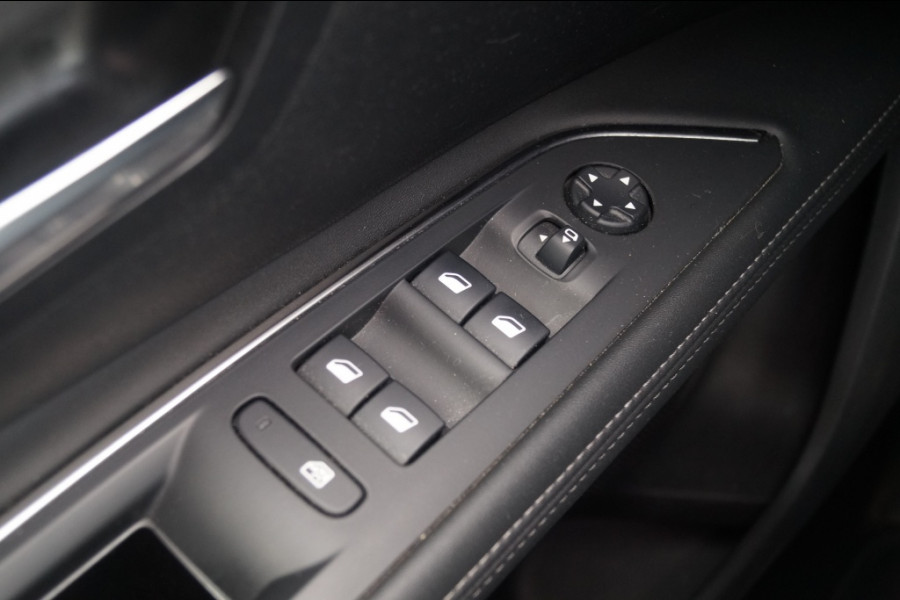 Peugeot 5008 1.2 PureTech 130pk Premium -NAVI-ECC-PDC-CAM-