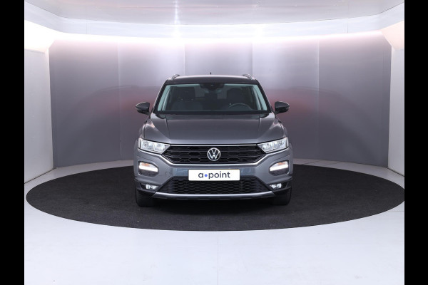 Volkswagen T-Roc 1.0 TSI Style 110 pk | Navigatie | Parkeersensoren | Adaptieve cruise control | Autom. airco |