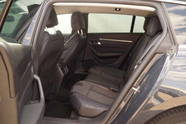 Peugeot 508 SW 1.5 BlueHDI 130pk Allure -NAVI-ECC-PDC-CAM-
