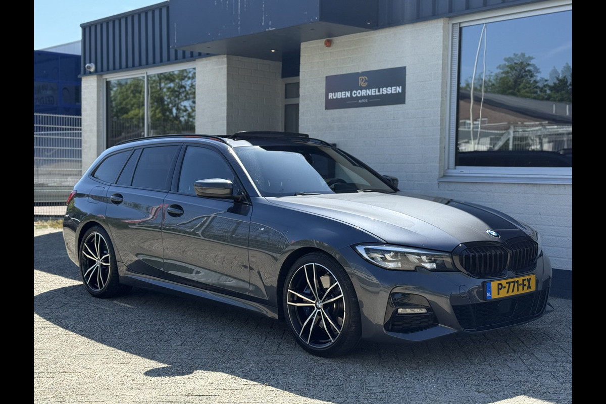 BMW 3 Serie Touring 330i High Executive | M-Sport | TREKHAAK | PANO | ACC | CAMERA BMW 3 Serie Touring 330i High Executive | M-Sport | TREKHAAK | PANO | ACC | CAMERA
