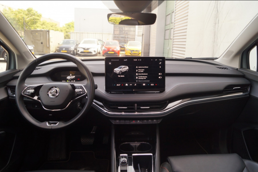 Škoda ENYAQ iV 60 180pk 62kWh -PANO-LEER-NAVI-ECC-PDC-