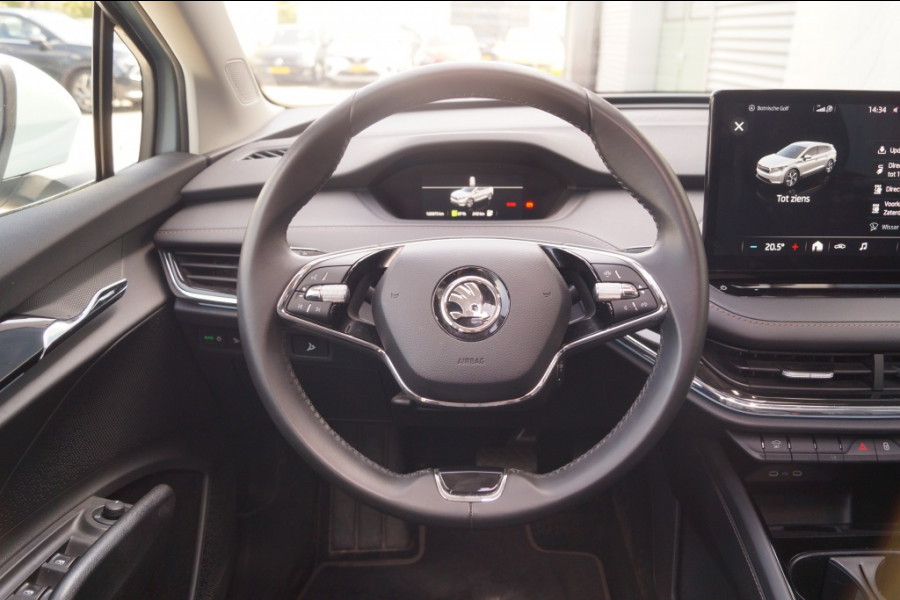 Škoda ENYAQ iV 60 180pk 62kWh -PANO-LEER-NAVI-ECC-PDC-