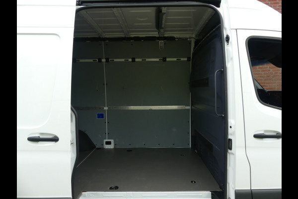 Mercedes-Benz Sprinter 317 CDI L2H2 3500KG Trekgewicht Camera/Navigatie/Trekhaak