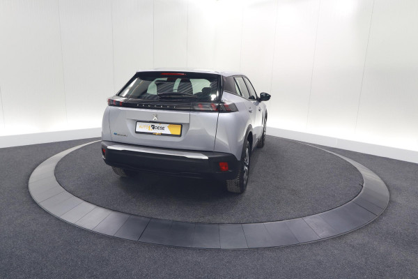 Peugeot e-2008 EV Active 50 kWh | Camera | Navigatie | Climate Control | Apple Carplay