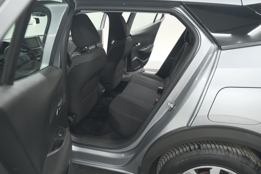 Peugeot e-2008 EV Active 50 kWh | Camera | Navigatie | Climate Control | Apple Carplay