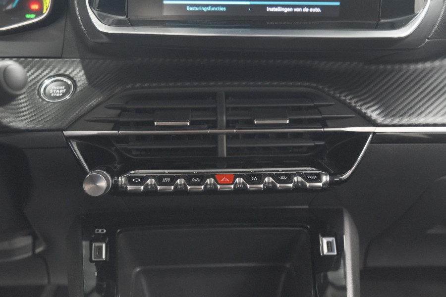 Peugeot e-2008 EV Active 50 kWh | Camera | Navigatie | Climate Control | Apple Carplay