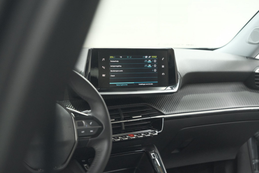 Peugeot e-2008 EV Active 50 kWh | Camera | Navigatie | Climate Control | Apple Carplay