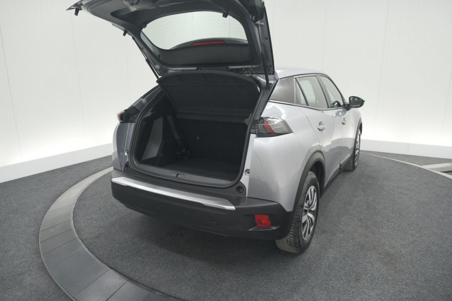 Peugeot e-2008 EV Active 50 kWh | Camera | Navigatie | Climate Control | Apple Carplay