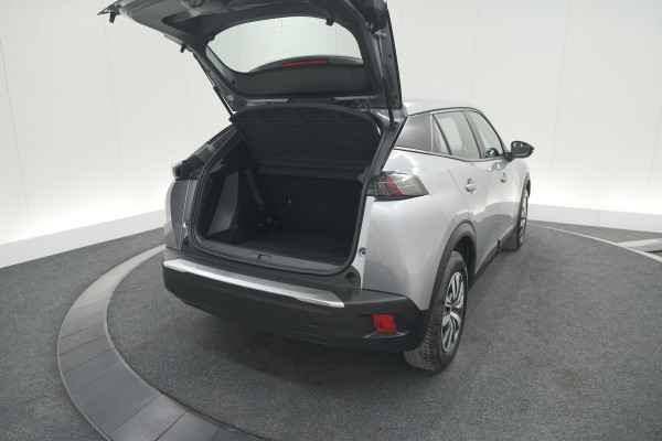 Peugeot e-2008 EV Active 50 kWh | Camera | Navigatie | Climate Control | Apple Carplay