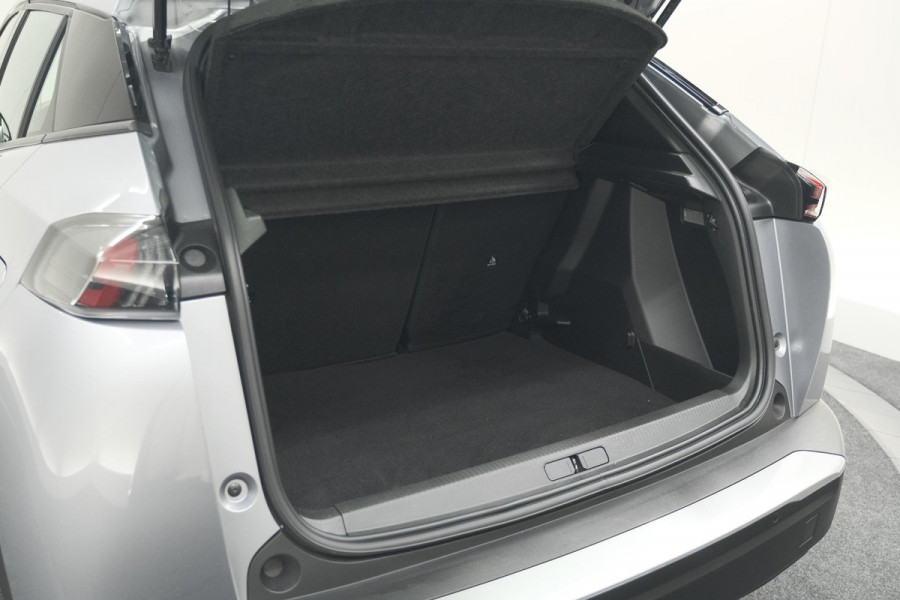 Peugeot e-2008 EV Active 50 kWh | Camera | Navigatie | Climate Control | Apple Carplay