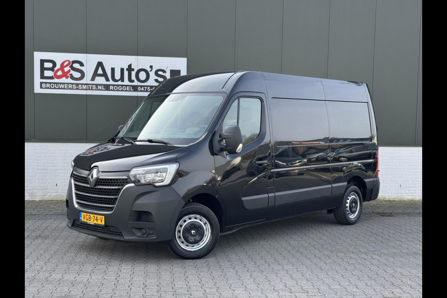 Renault Master T35 2.3 dCi 135 L2H2 Cruise Navigatie Airco All Season banden Goed onderhouden