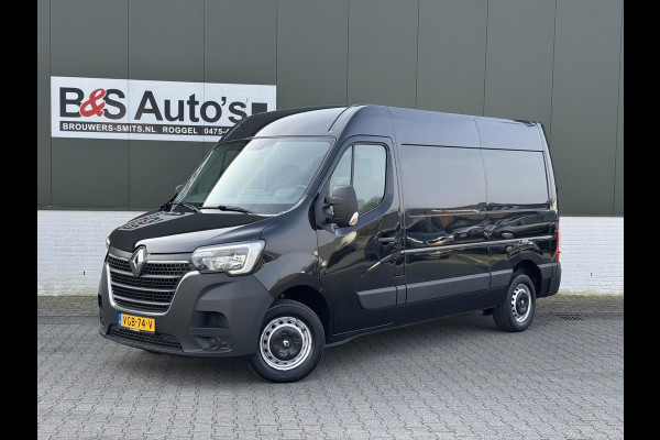 Renault Master T35 2.3 dCi 135 L2H2 Cruise Navigatie Airco All Season banden Goed onderhouden