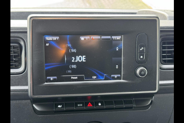 Renault Master T35 2.3 dCi 135 L2H2 Cruise Navigatie Airco All Season banden Goed onderhouden