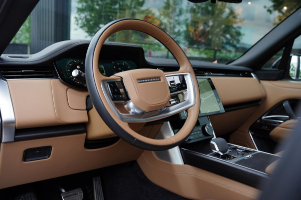 Land Rover Range Rover P 530 V 8 Autobiography Black Pack
