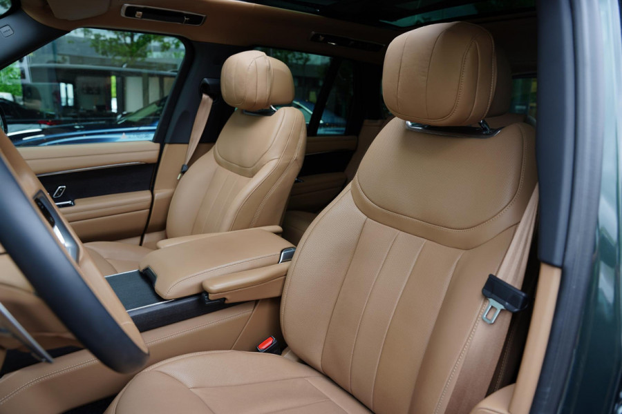 Land Rover Range Rover P 530 V 8 Autobiography Black Pack