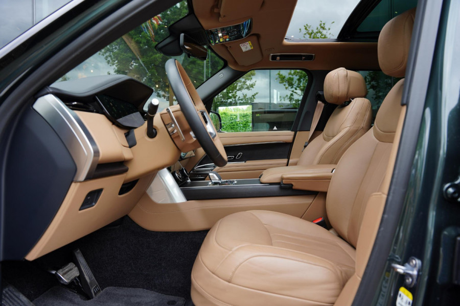 Land Rover Range Rover P 530 V 8 Autobiography Black Pack