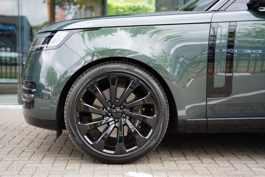 Land Rover Range Rover P 530 V 8 Autobiography Black Pack