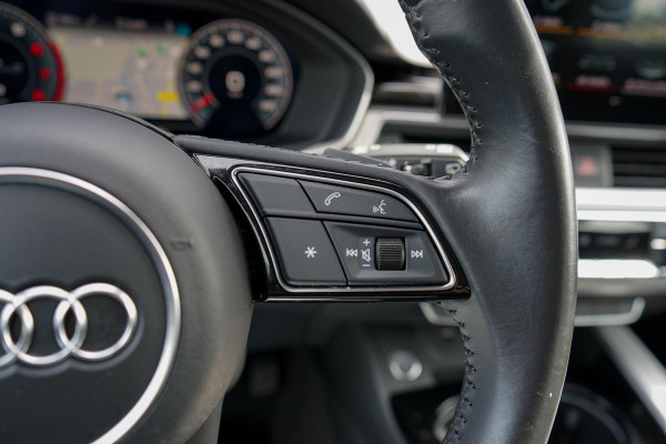 Audi A4 Avant 35 TFSI Launch edition | Apple Carplay | LED | Elektrische achterklep