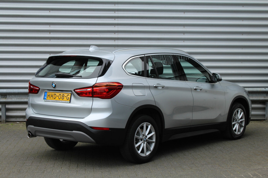 BMW X1 sDrive18i 141pk AUTOMAAT NL-Auto 74.942km Clima Cruise Navi Camera HUD Keyless El. Klep 17"LMV